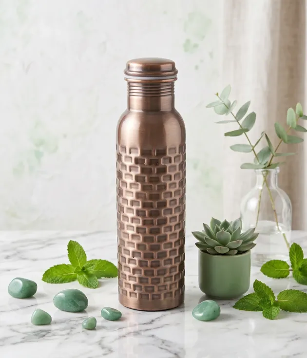 Black Brick Texture Copper Bottle